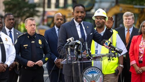 Atlanta, Mayor Andre Dickens said Monday that he took criticism from the public Òto heart.Ó Crews are continuing to work on a broken main on West Peachtree Street in Midtown, with nearby residents warned of impacts to their water service as the crisis reached its fourth day Monday, June 3, 2024. Water had been gushing out of the broken main until Monday morning, when workers were seen pumping out water. (John Spink/AJC)