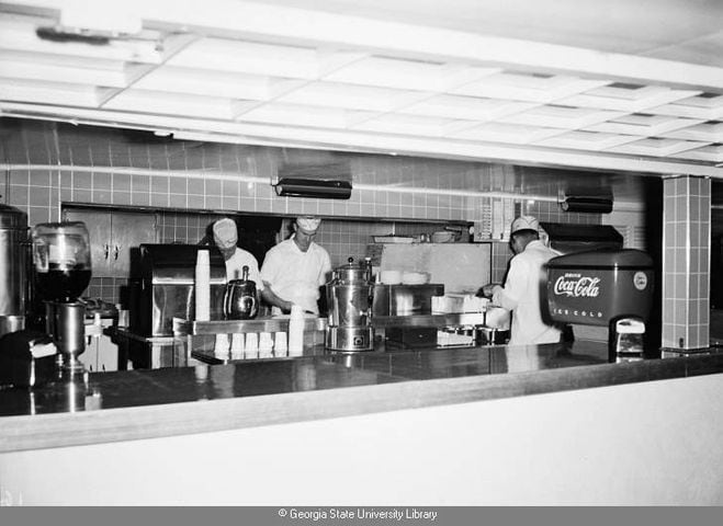 Flashback Photos: The golden age of Atlanta's drive-in theaters