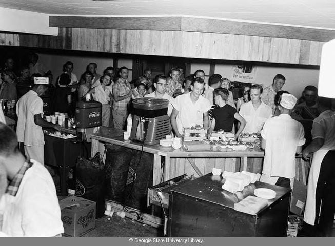 Flashback Photos: The golden age of Atlanta's drive-in theaters