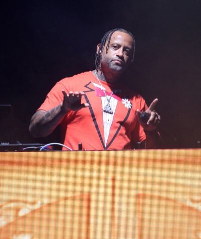 DJ Montay keeps the crowd going at T-Pain's Mansion in Wiscansin Party tour to Lakewood Amphitheatre on Saturday, June 29, 2024. The Openers were LaRussel, NandoSTL and Young Cash.
Robb Cohen for the Atlanta Journal-Constitution