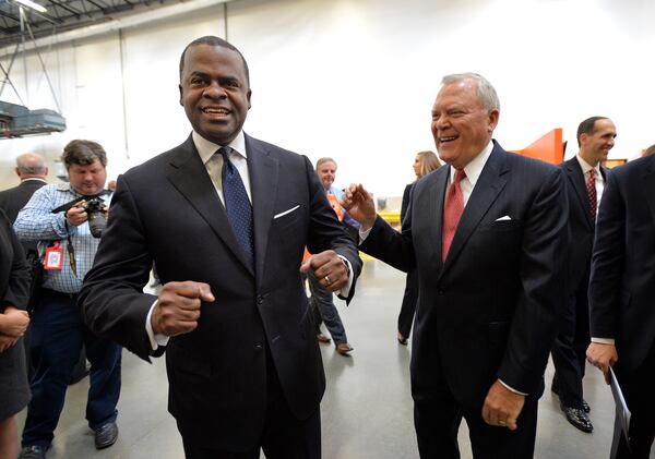Then-Atlanta Mayor Kasim Reed and then-Gov. Nathan Deal at a 2014 event in Savannah. AJC file/Hyosub Shin, hshin@ajc.com